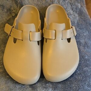 Birkenstock Men's Clogs Grey